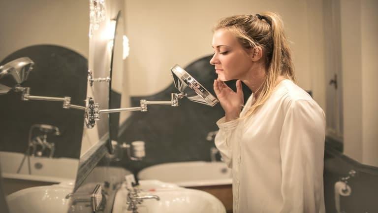 How To Use A Face Scrub