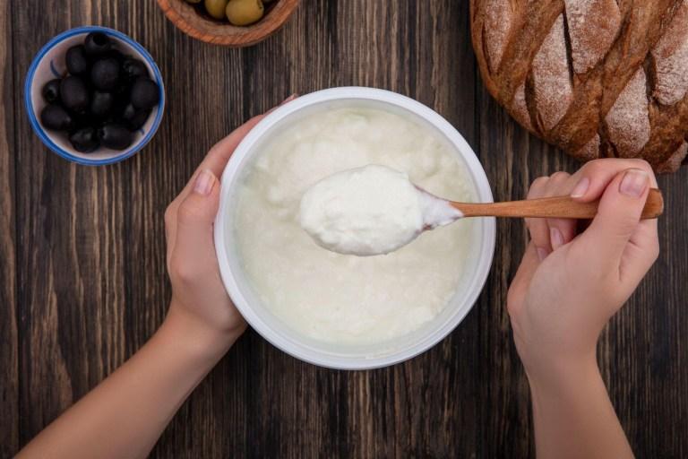 Benefits Of Applying Curd On Face