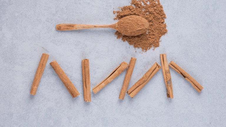 benefits of cinnamon on face